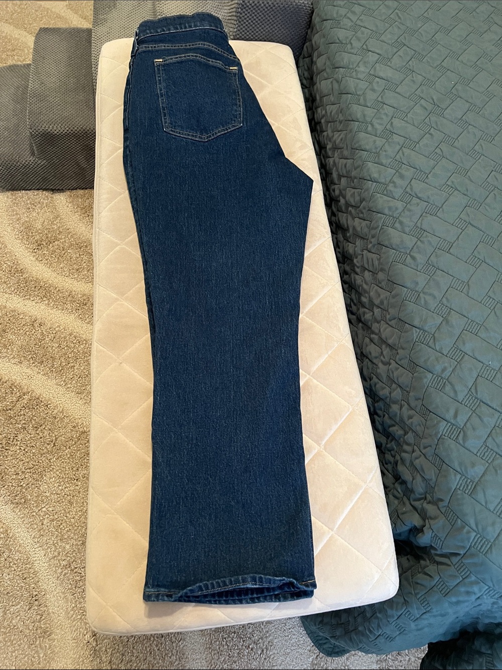 Abercrombie & Fitch Curve Love Ultra High Rise 90’s Straight Jeans size 14S